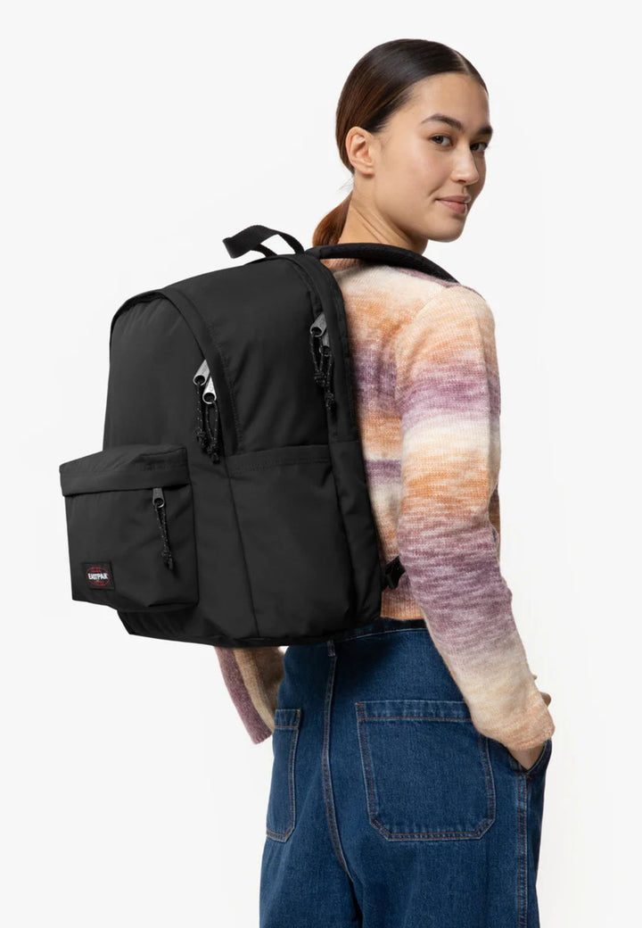 Eastpak Day Office Rucksack EK0A5BIK 008 Schwarz