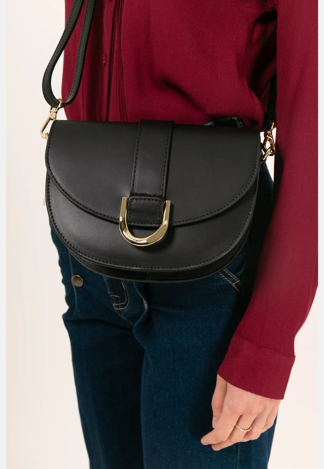 Cherry Paris 4043 Augustine Black Handbags