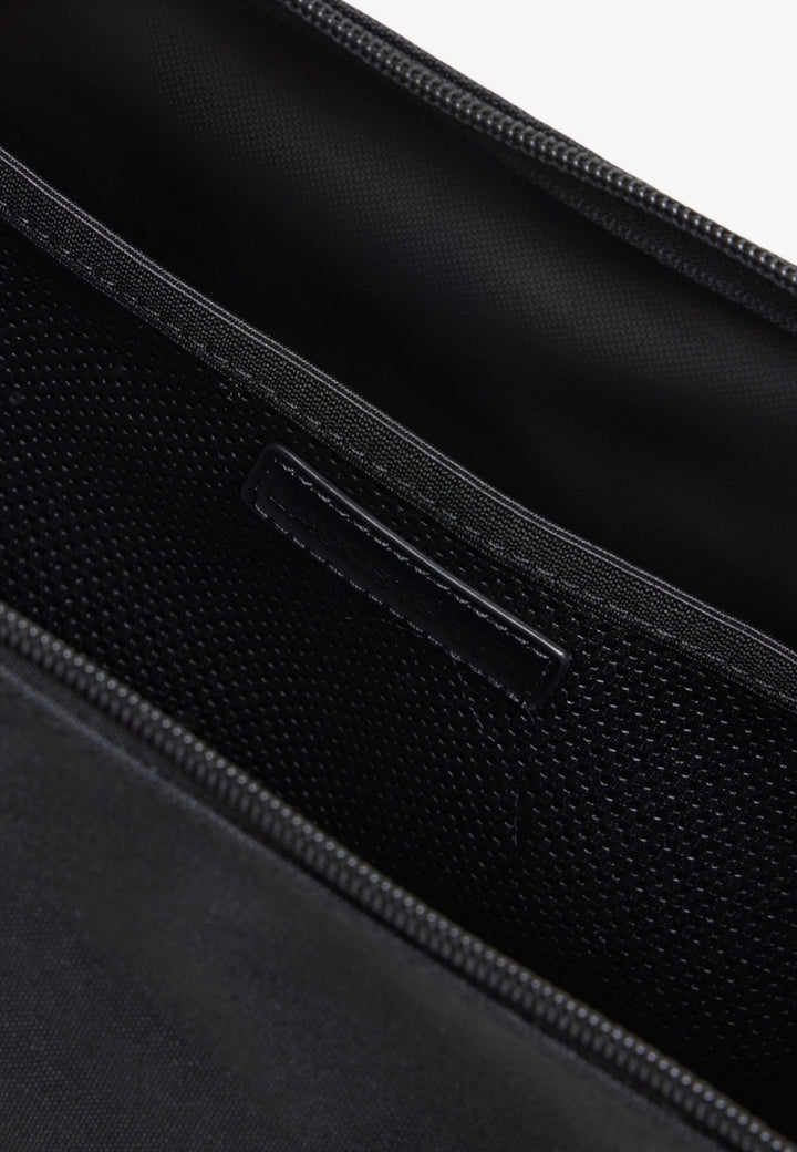 Lacoste Střední měsíční taška Neocroc NU5310NE Černá