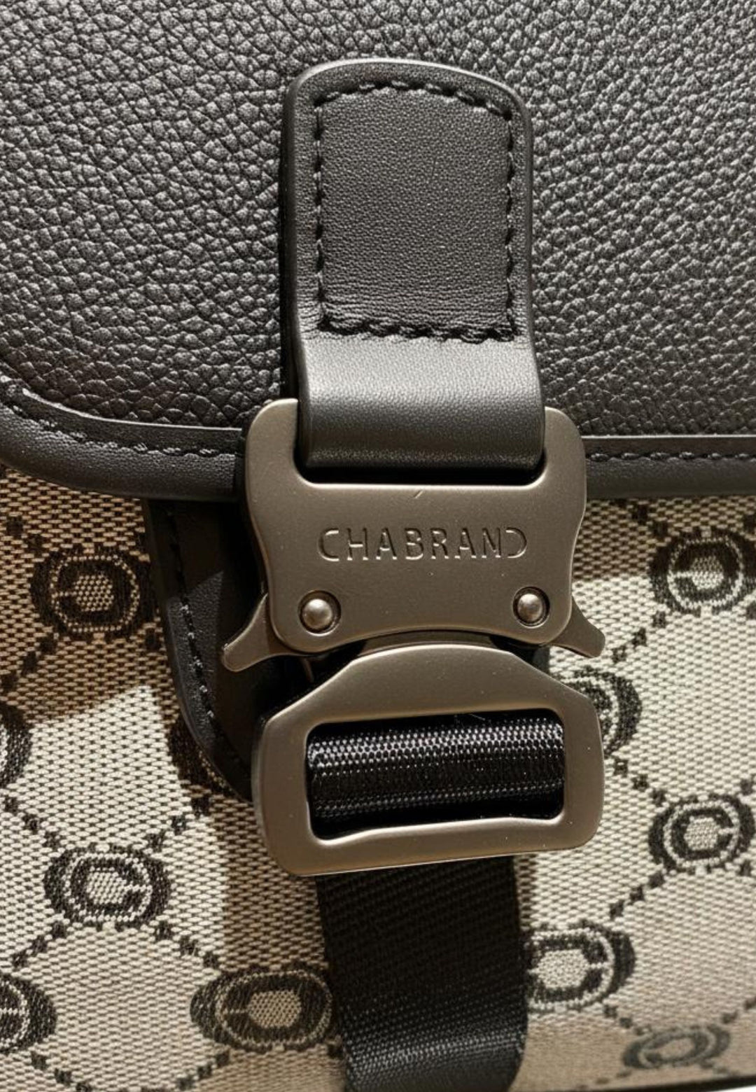 Listonoszka Chabrand Icon z płótna 84450NY911 szary