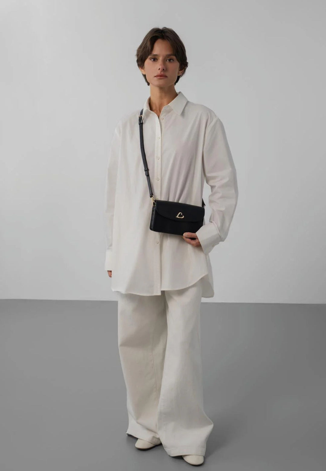 Lancaster Pochette A rabat aimanté Paris Philos 531-080 Noir