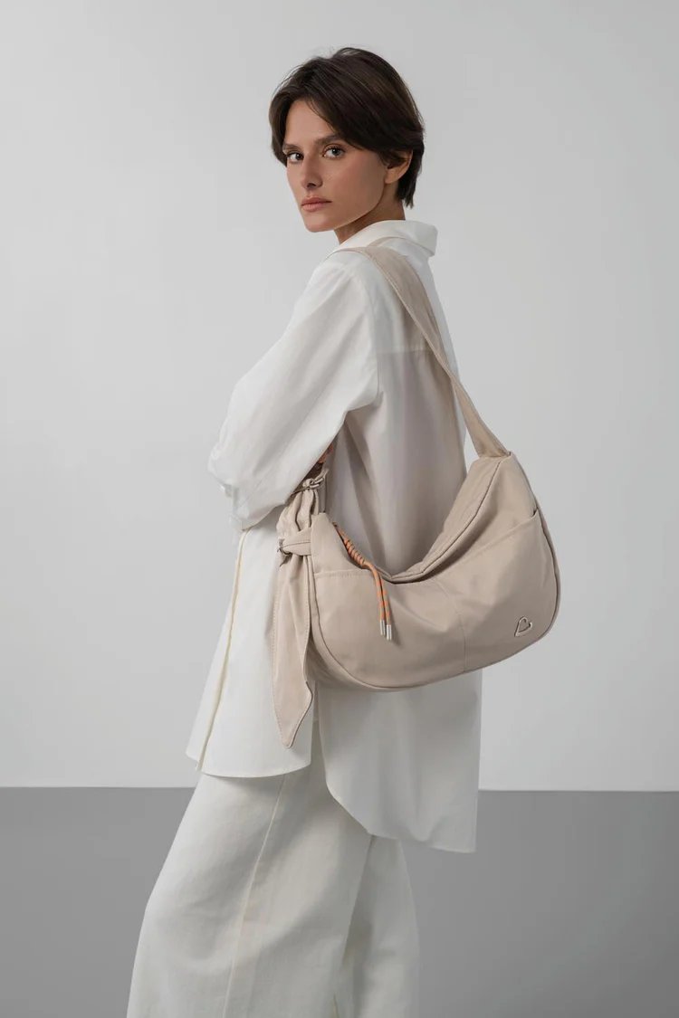 Lancaster Grand Sac Besace Basic Love Beige Fumé