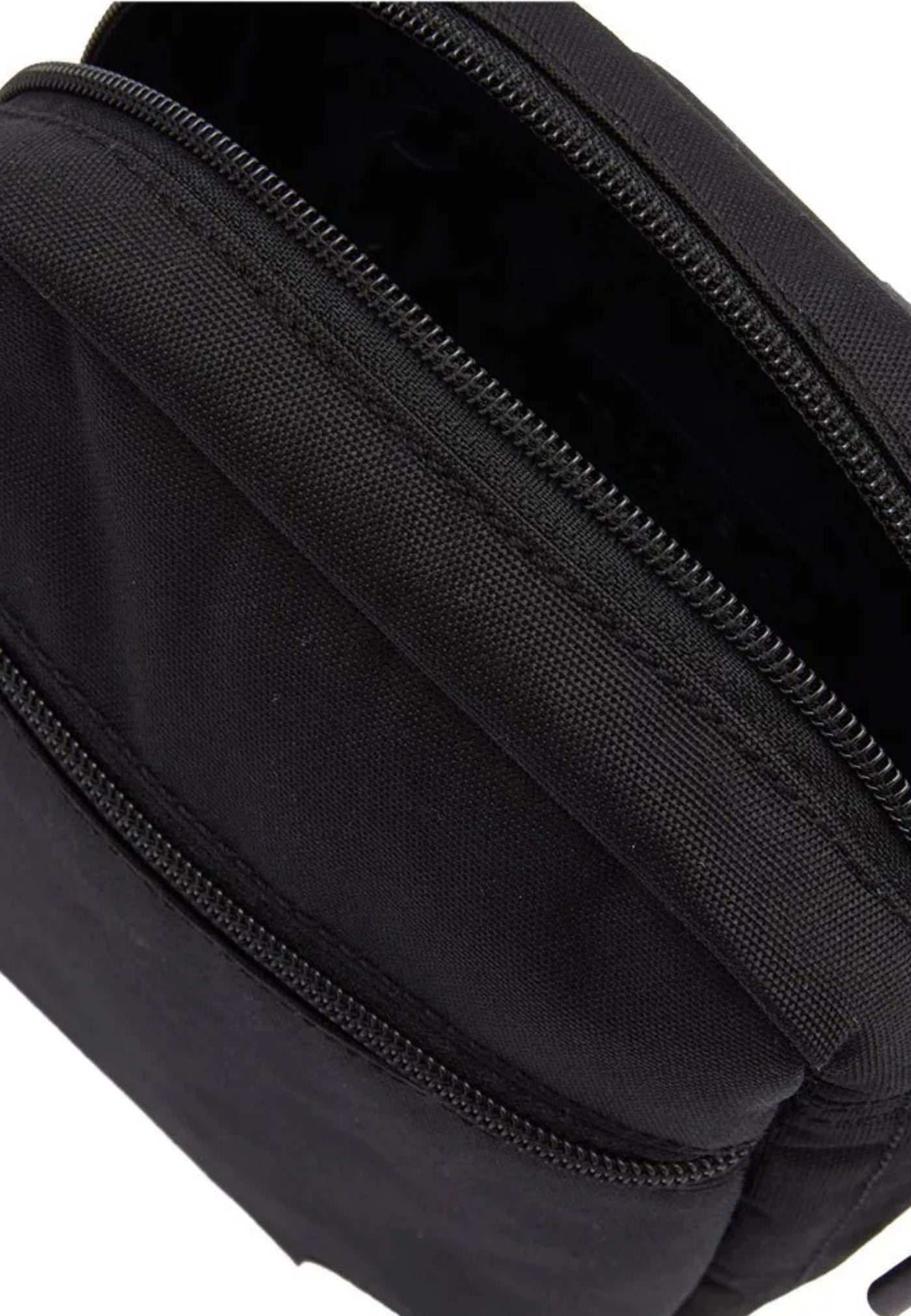 Lacoste Neocroc NH3796NE enkelt-skulder taske med lynlås