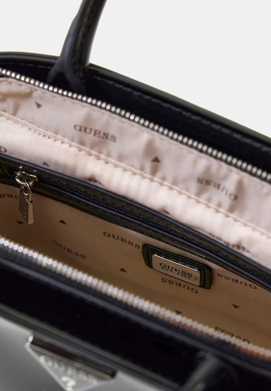 Guess Sac Bandoulière Arnela Black NY949675