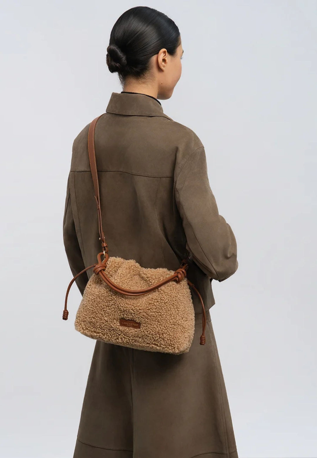Lancaster Sac besace A lacets coulissants M Moumoute Cognac