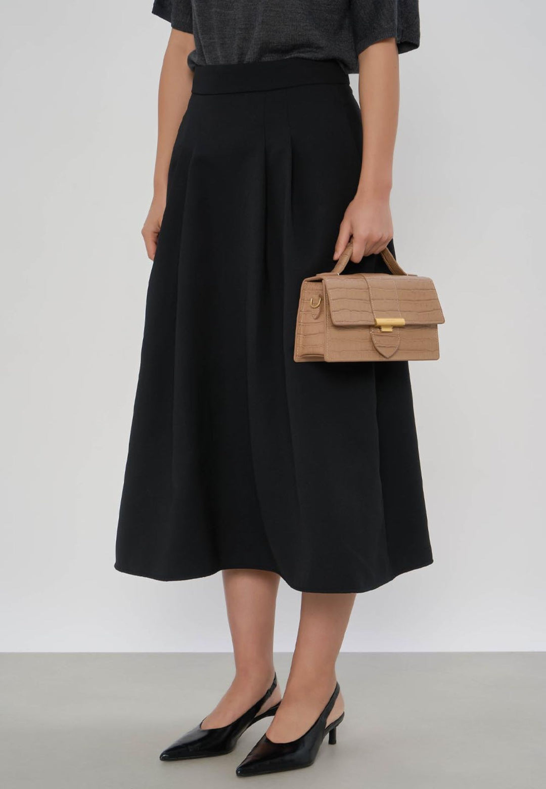 Lancaster Torba na ramię z klapą i zapięciem M Exo Ily 531-013 Piasek