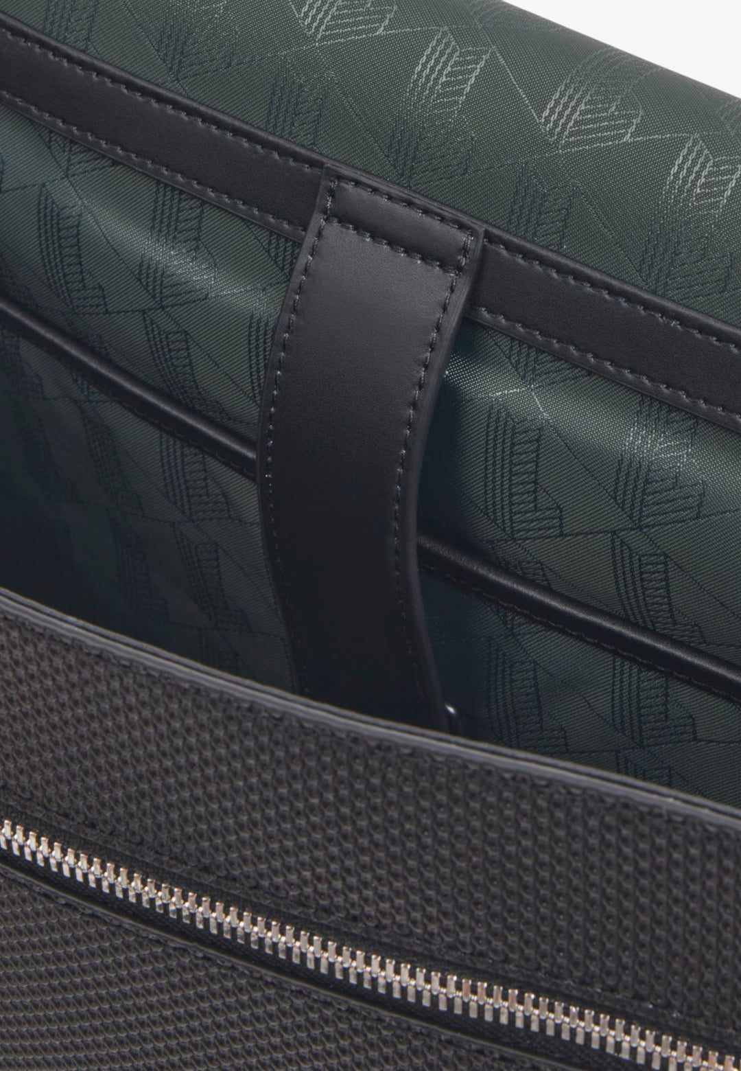 Lacoste Veľká messenger taška Chantaco koža Čierna