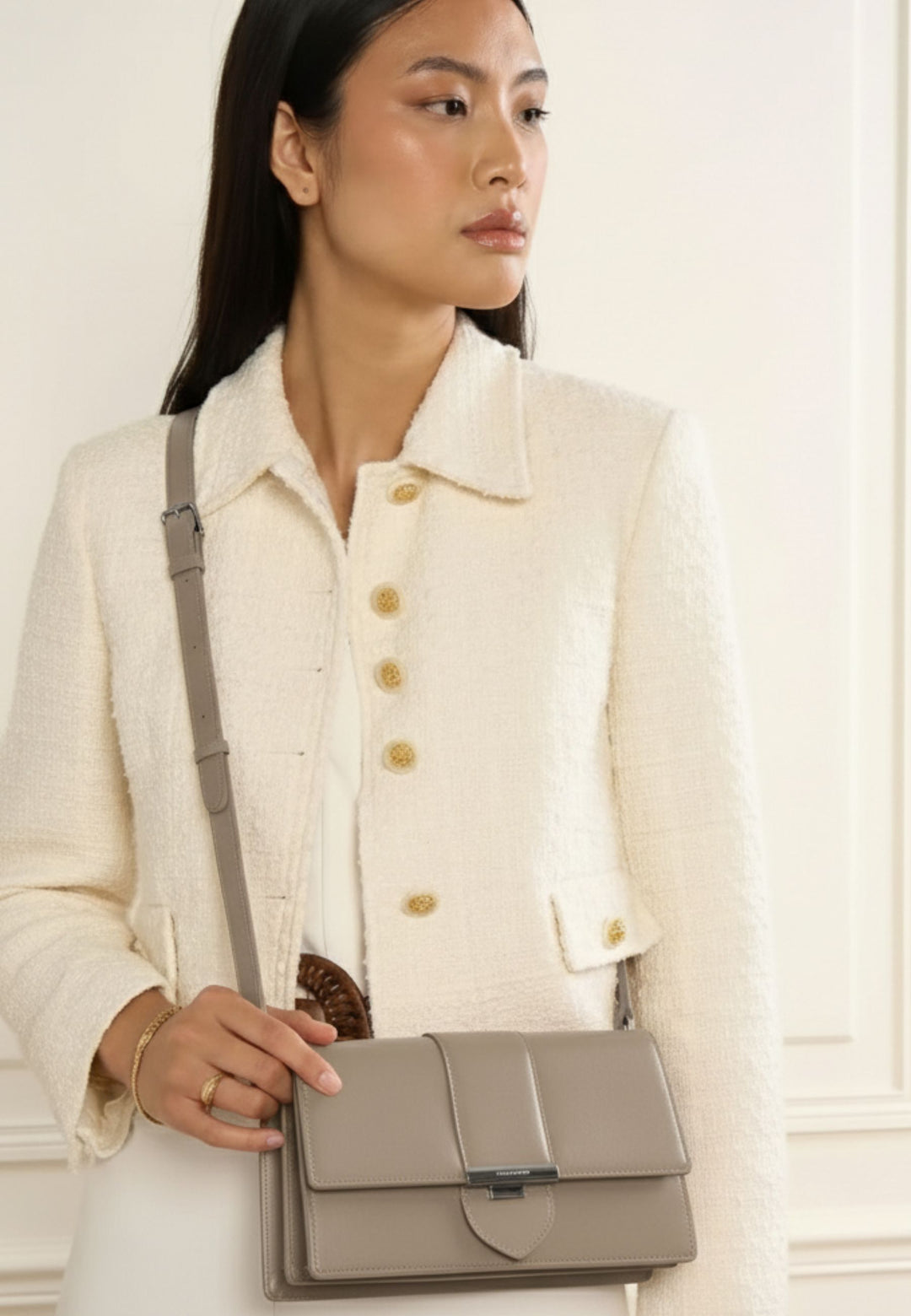 Lancaster Olkalaukku läpällä ja lukolla Paris Ily 531-017 Tumma Galet