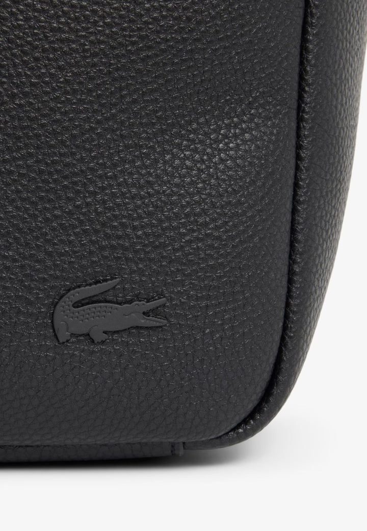 Lacoste Stor Magnus Hoboväska i svart läder