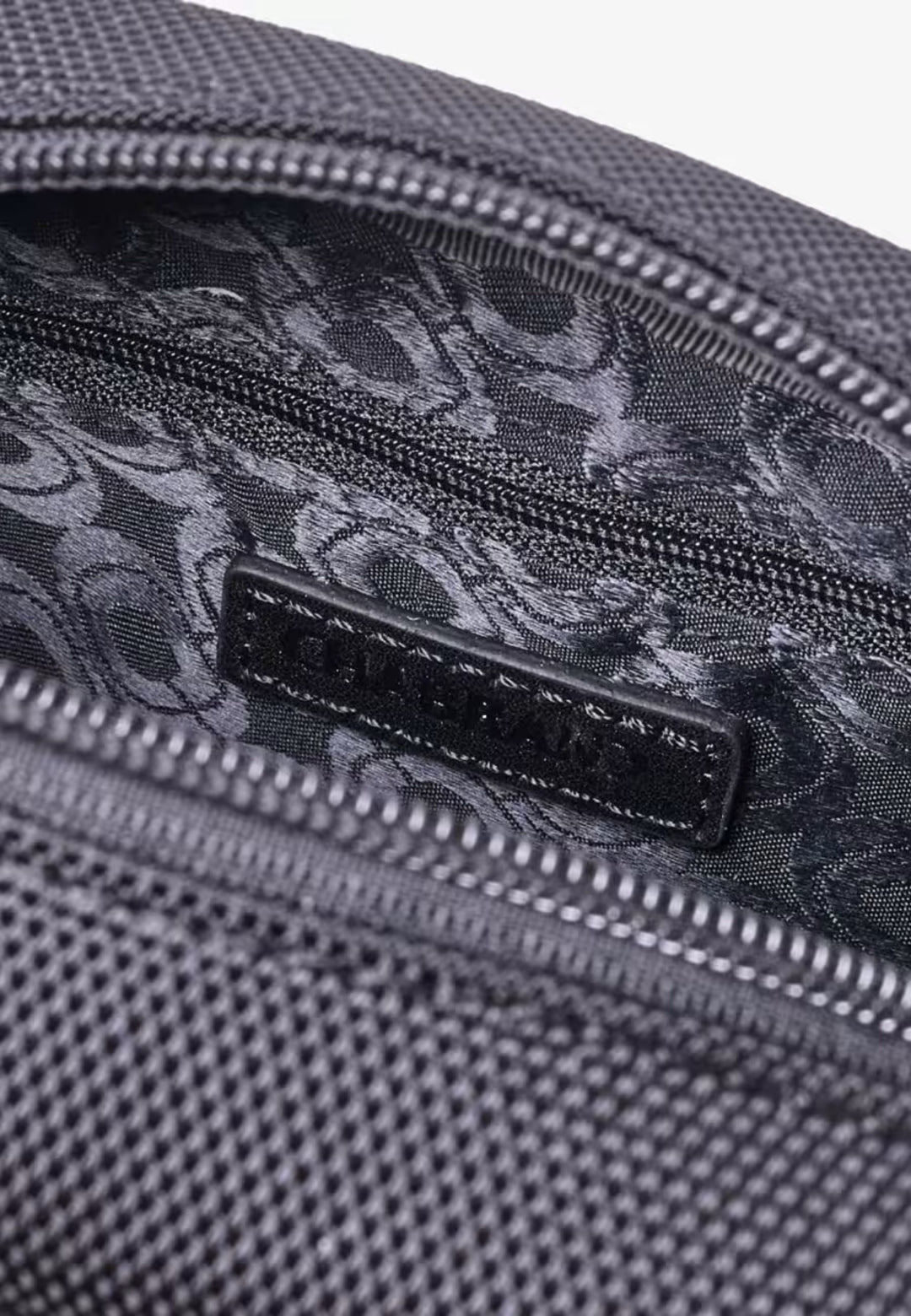 Bolsa de tiracolo Chabrand Noah para homem preta