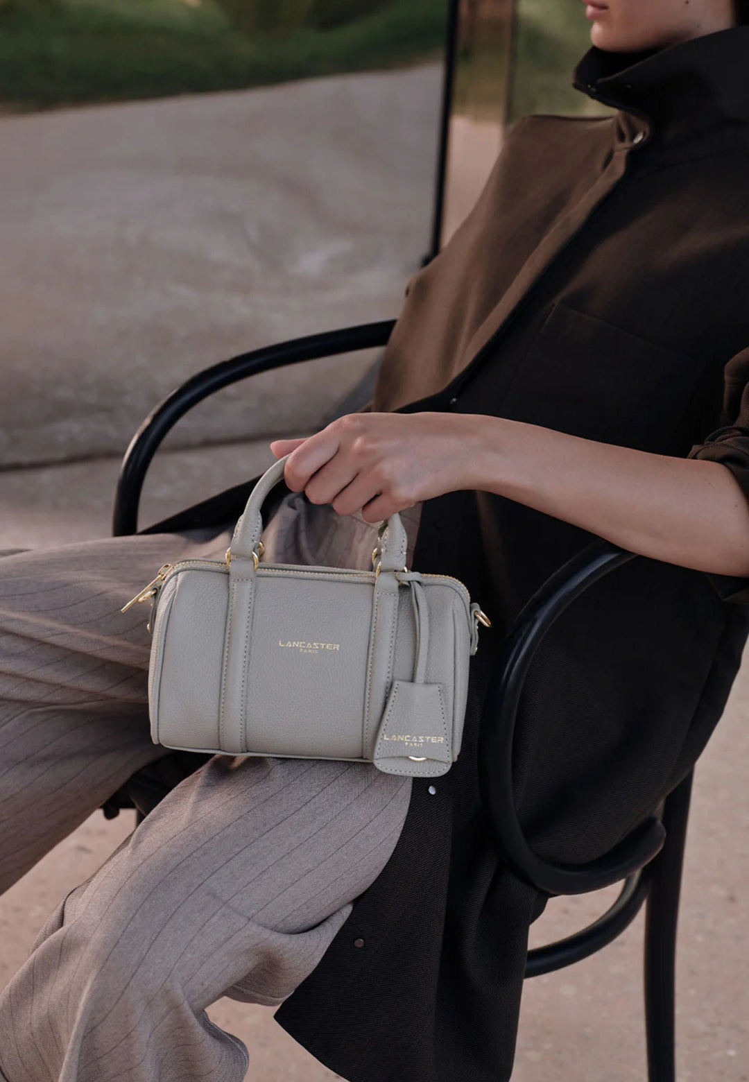 Lancaster Zylindertasche mit Reißverschluss S Milano Ana 547-101 Grau