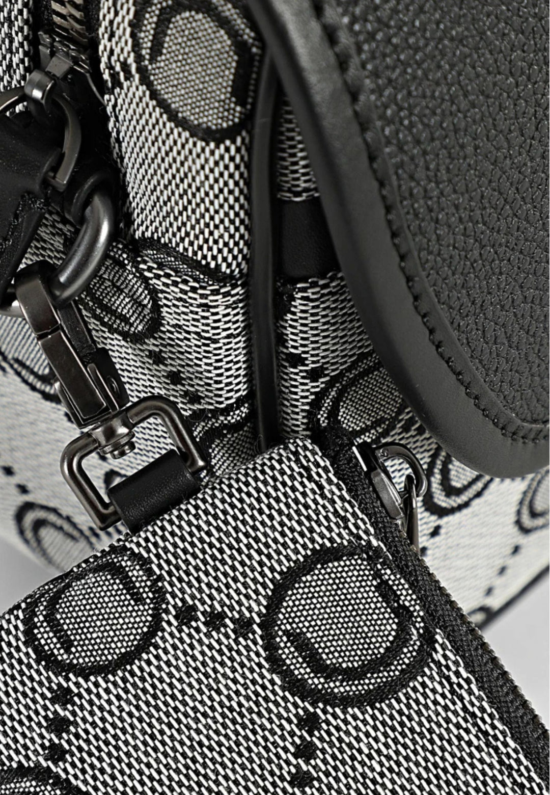 Bolso Chabrand Reporter 84456191 Gris