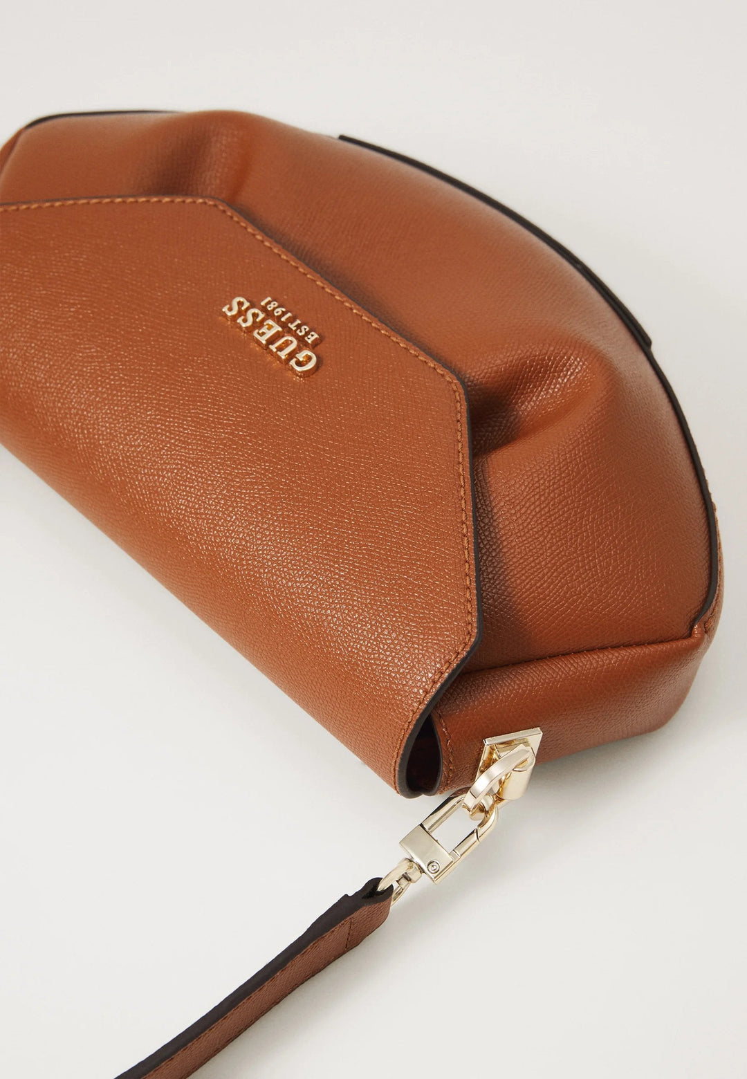 Guess Sac Bandoulière Noelle Girlfriend Sa Cognac