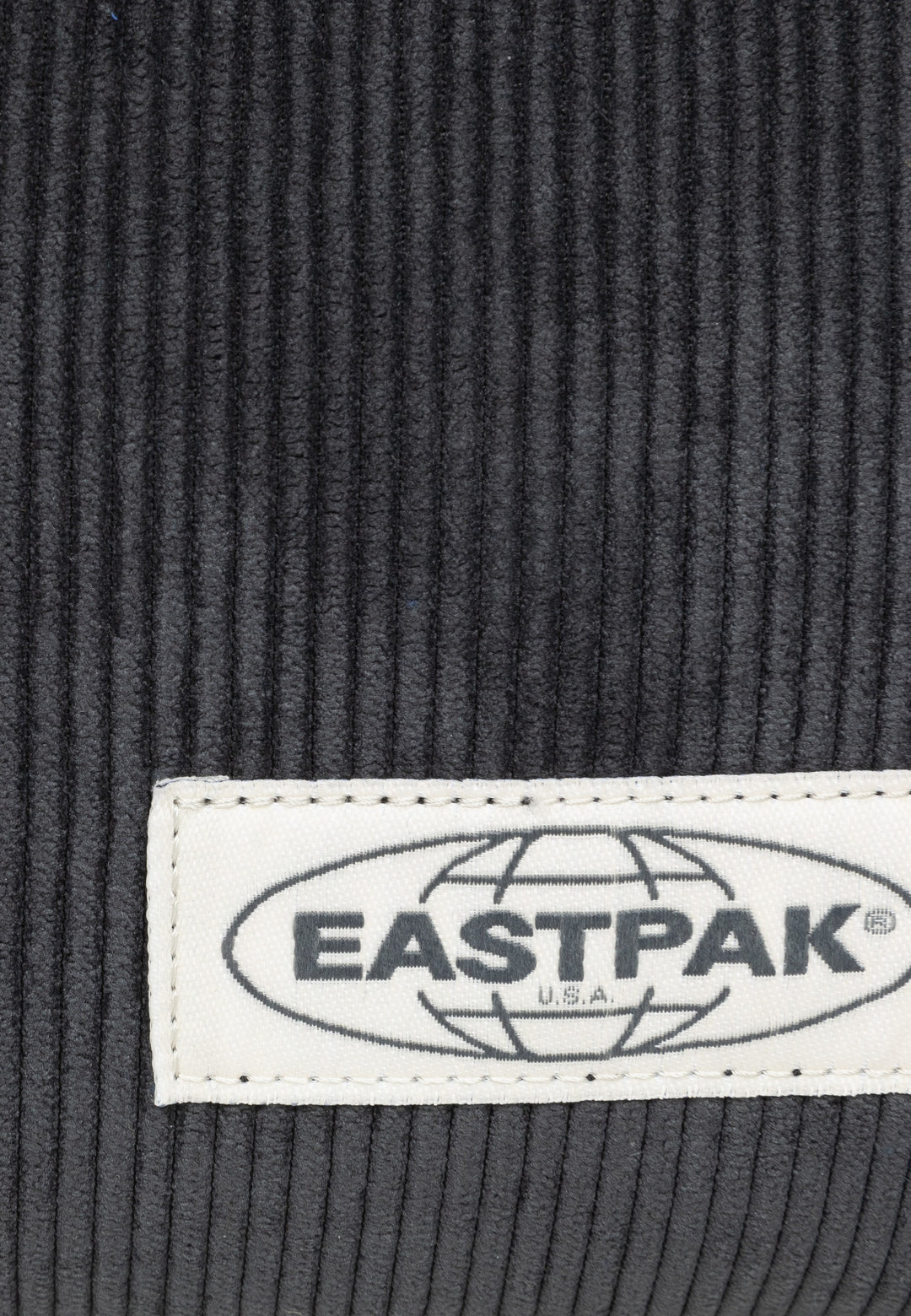 EK0A5BG44W8_ALT009