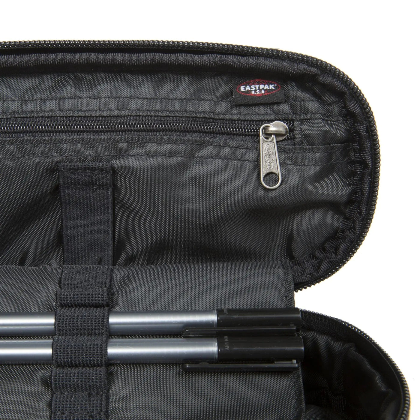 Trousse  