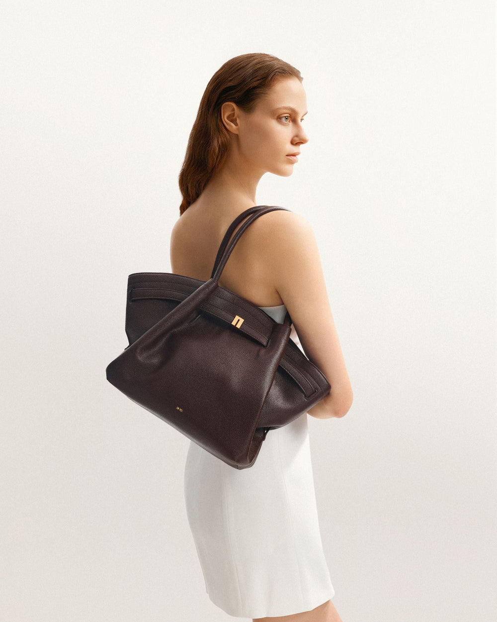 JW PEI Tote Bag Hana Medium Slate Gray – worn