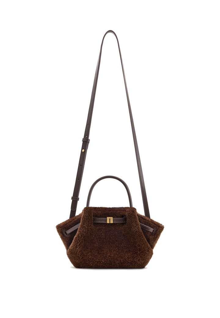 JW PEI Cabas Hana Mini Faux Fur Dark Brown — vue avec bandoulière