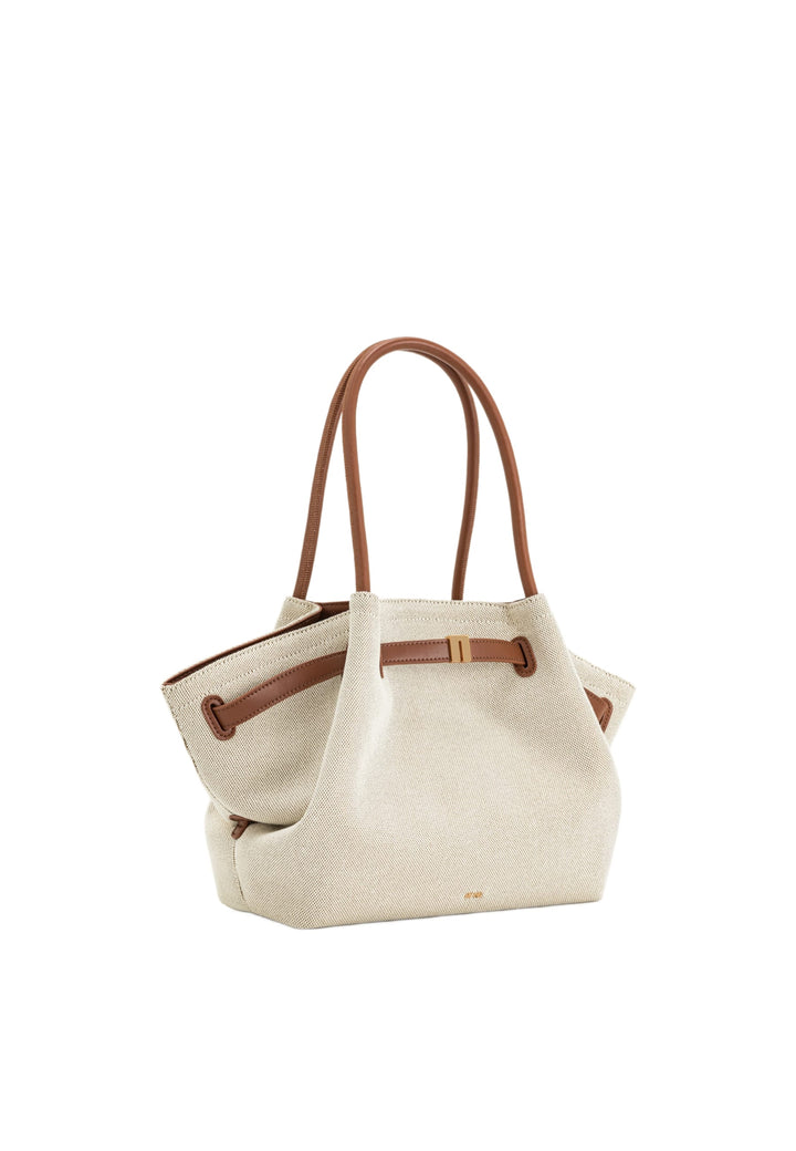 Cabas / Shopping JW PEI Hana en toile marron, porté main, avec détails en cuir marron.