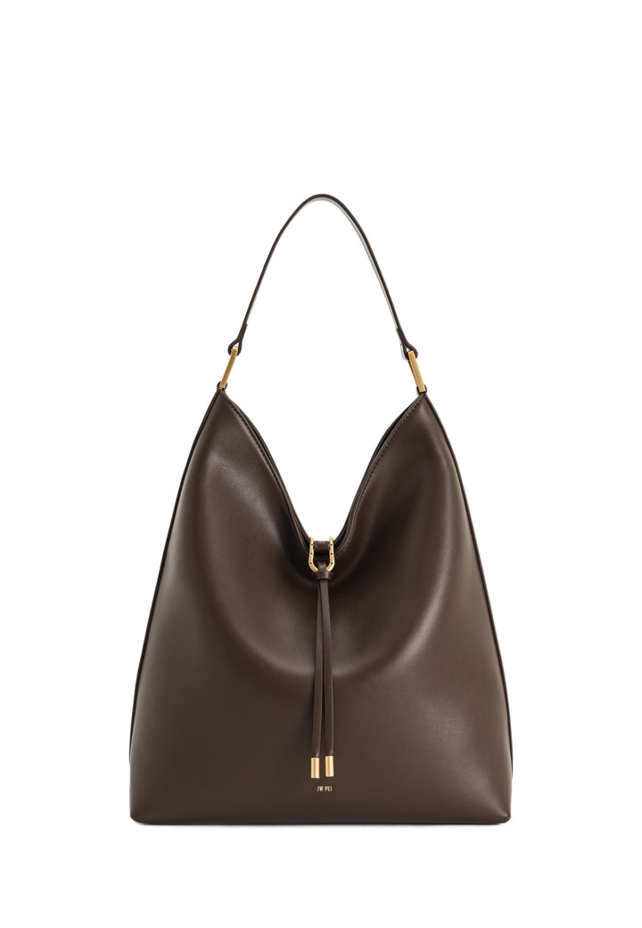 Sac bandoulière JW PEI Aria marron foncé — vue de face, simili cuir lisse avec détails dorés