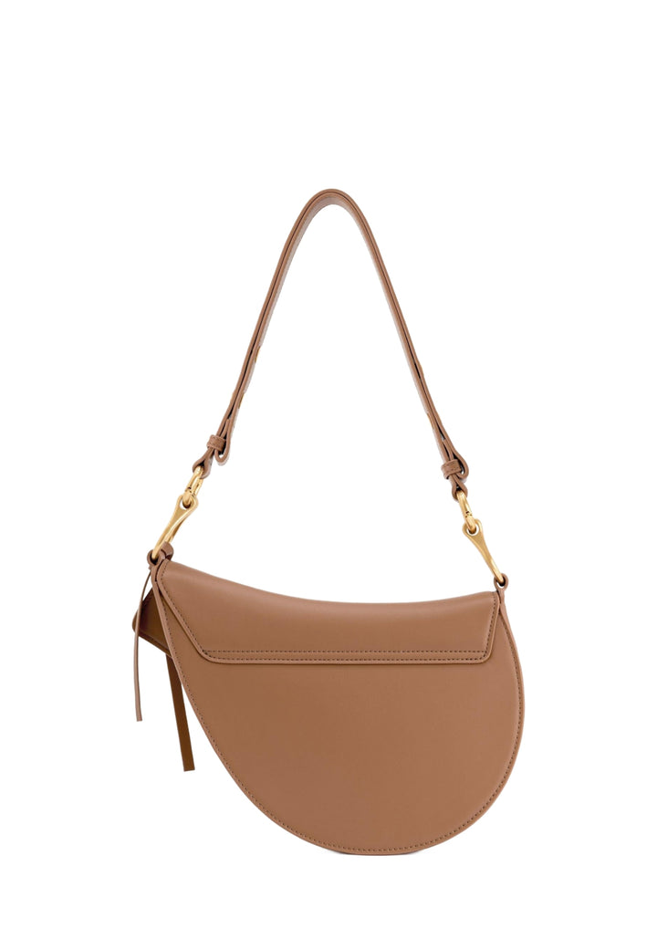 Sac bandoulière JW PEI Ashile marron en simili cuir, porté à l'épaule, vue 3/4 arrière