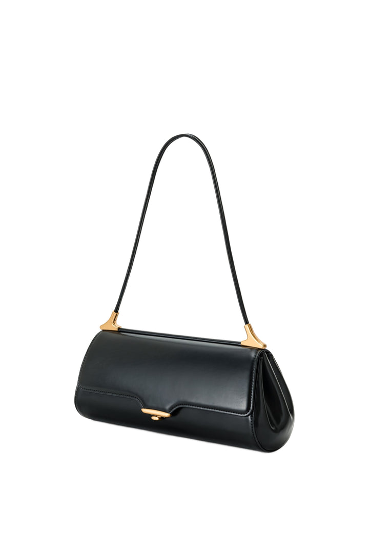Sac bandoulière JW PEI Eloise noir en simili cuir lisse, porté à l'épaule, avec fermeture magnétique dorée.