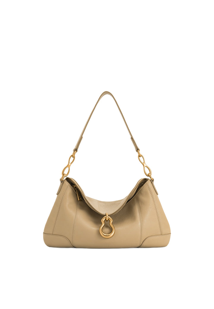 Sac bandoulière JW PEI Jayla kaki en simili cuir, porté à l'épaule, avec fermeture magnétique et détails dorés.