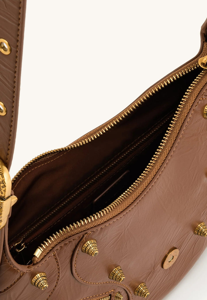Intérieur du sac bandoulière JW PEI Tessa marron avec fermeture éclair dorée et doublure en polyester