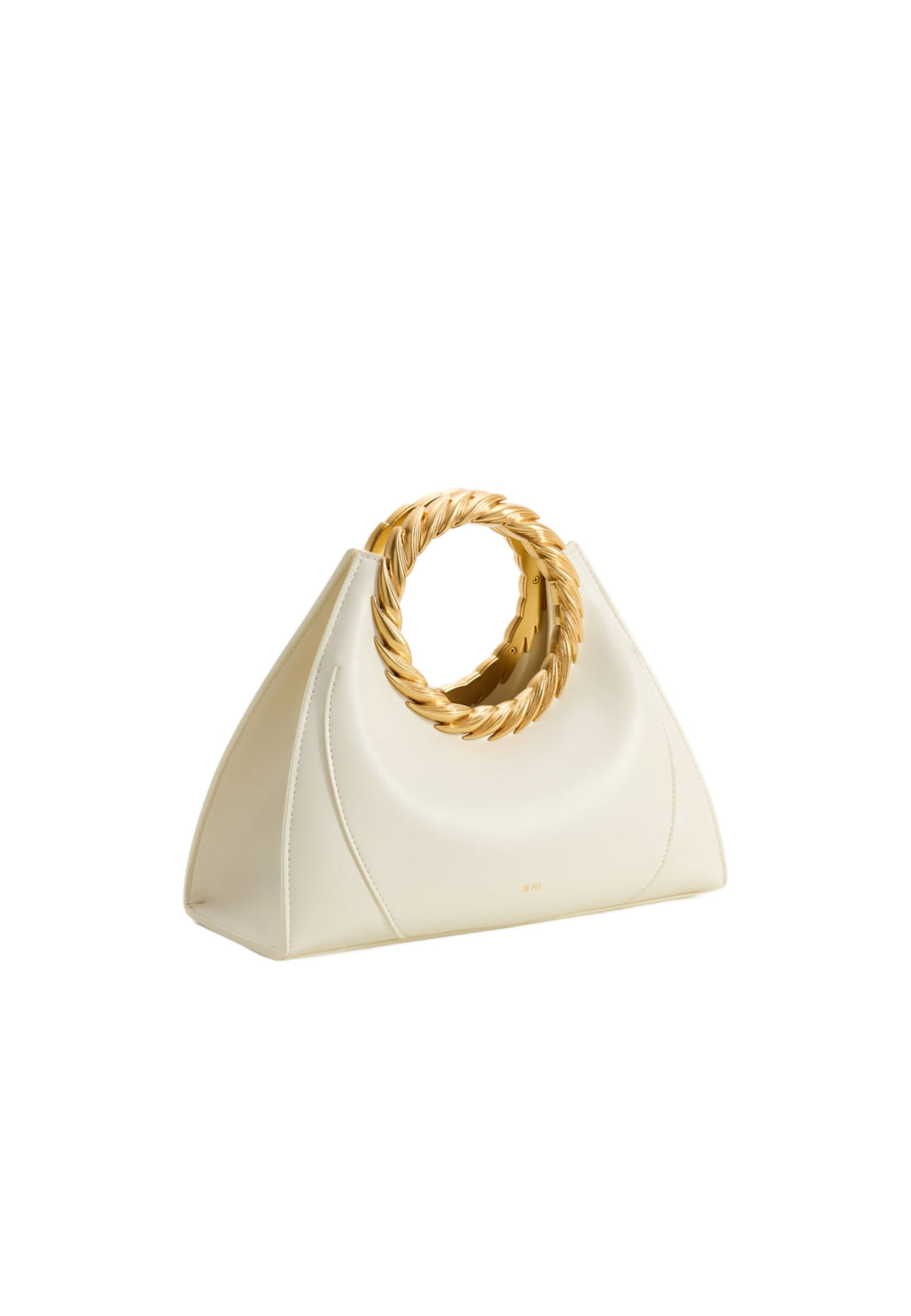 Sac à main JW PEI Amiya blanc en simili cuir avec une poignée torsadée dorée, vu de côté.