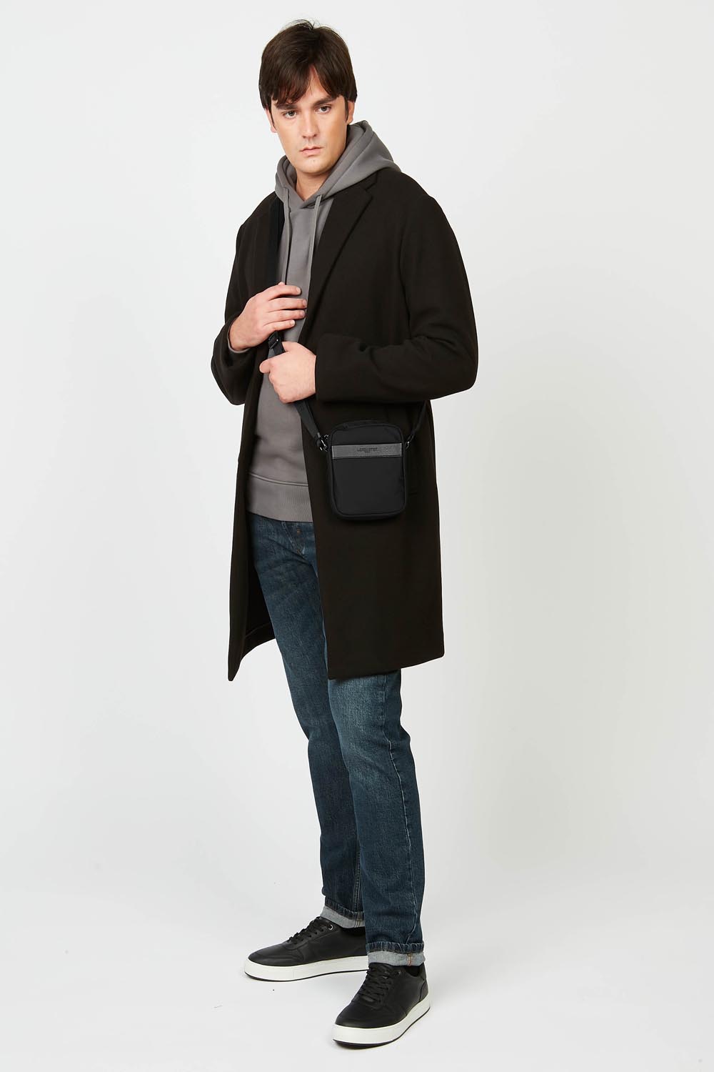 Lancaster Borsello Basic Sport Uomo Nero – indossata