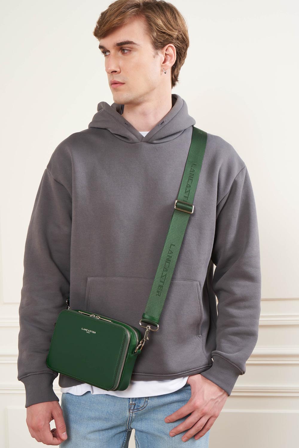 Lancaster Paris Men's Double Zip S Bag Dark Blue – With a grey sweatshirt and blue jeans, the Paris Homme Camera bag is worn crossbody.
