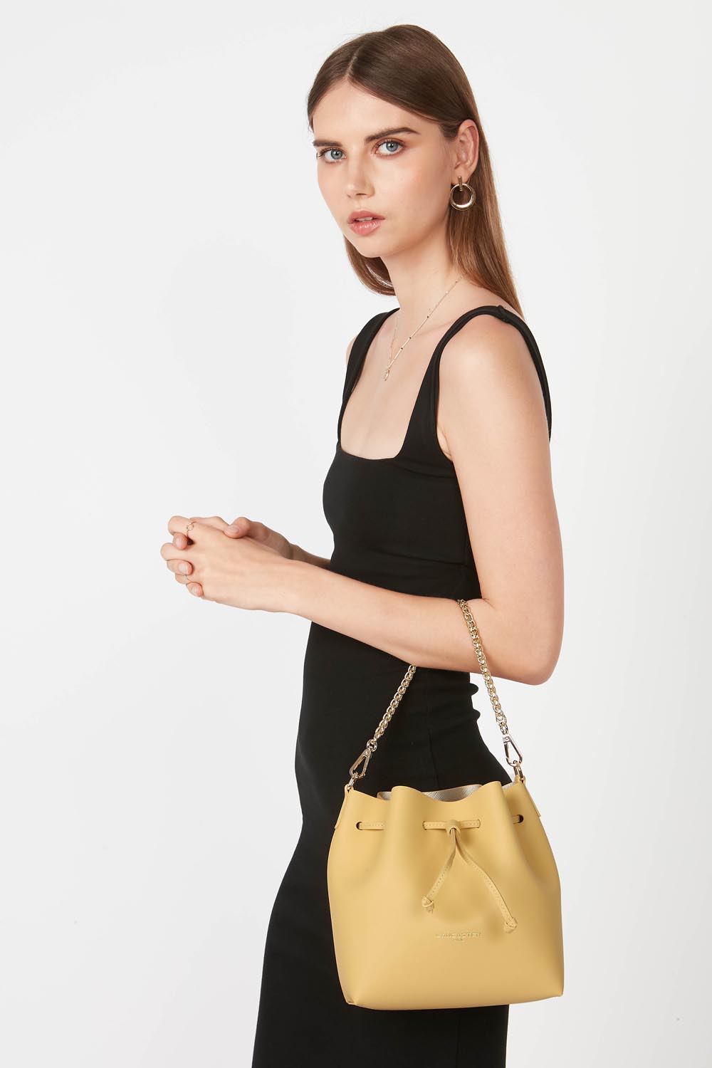 Lancaster Element City Bucket Bag Red/Champagne – worn