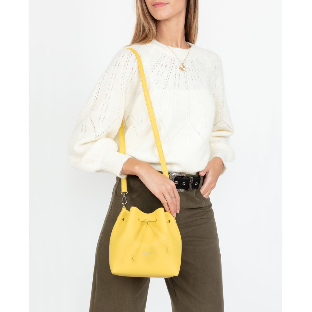 Lancaster Element City Bucket Bag Red/Champagne – worn