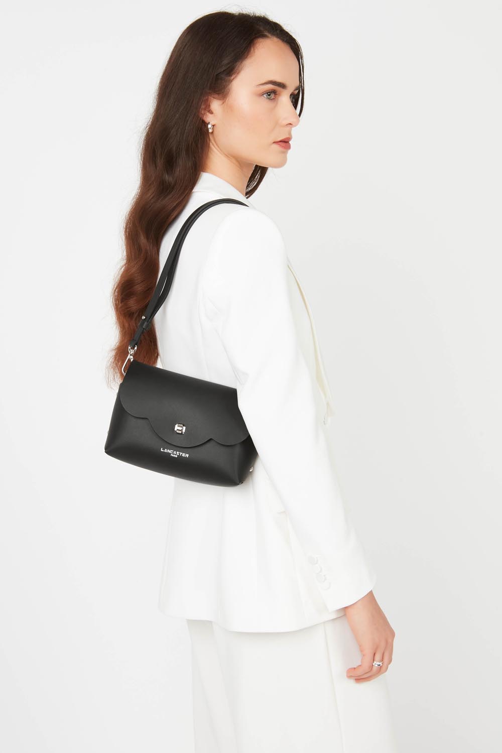 Lancaster Sac rabat PUR & ELEMENT CITY FLORE Noir/Champagne – porté