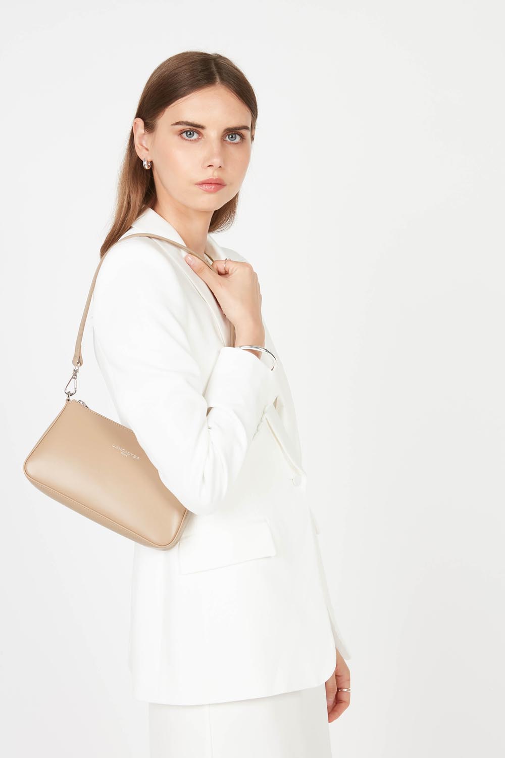 Lancaster Suave Even Leather Bag Camel – gedroen