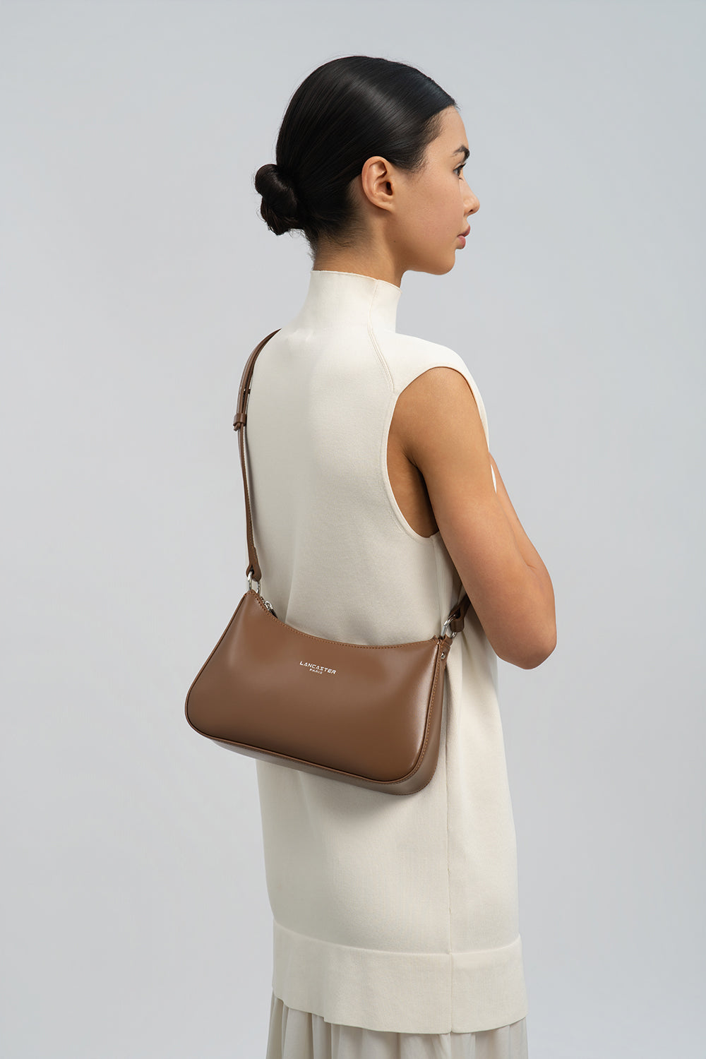 Lancaster Sac trotteur Zippé Suave Ace Poudre – porté