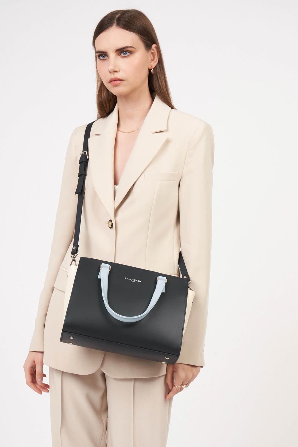 Lancaster Sac à main Zippée M Smooth Carmin – gedroen