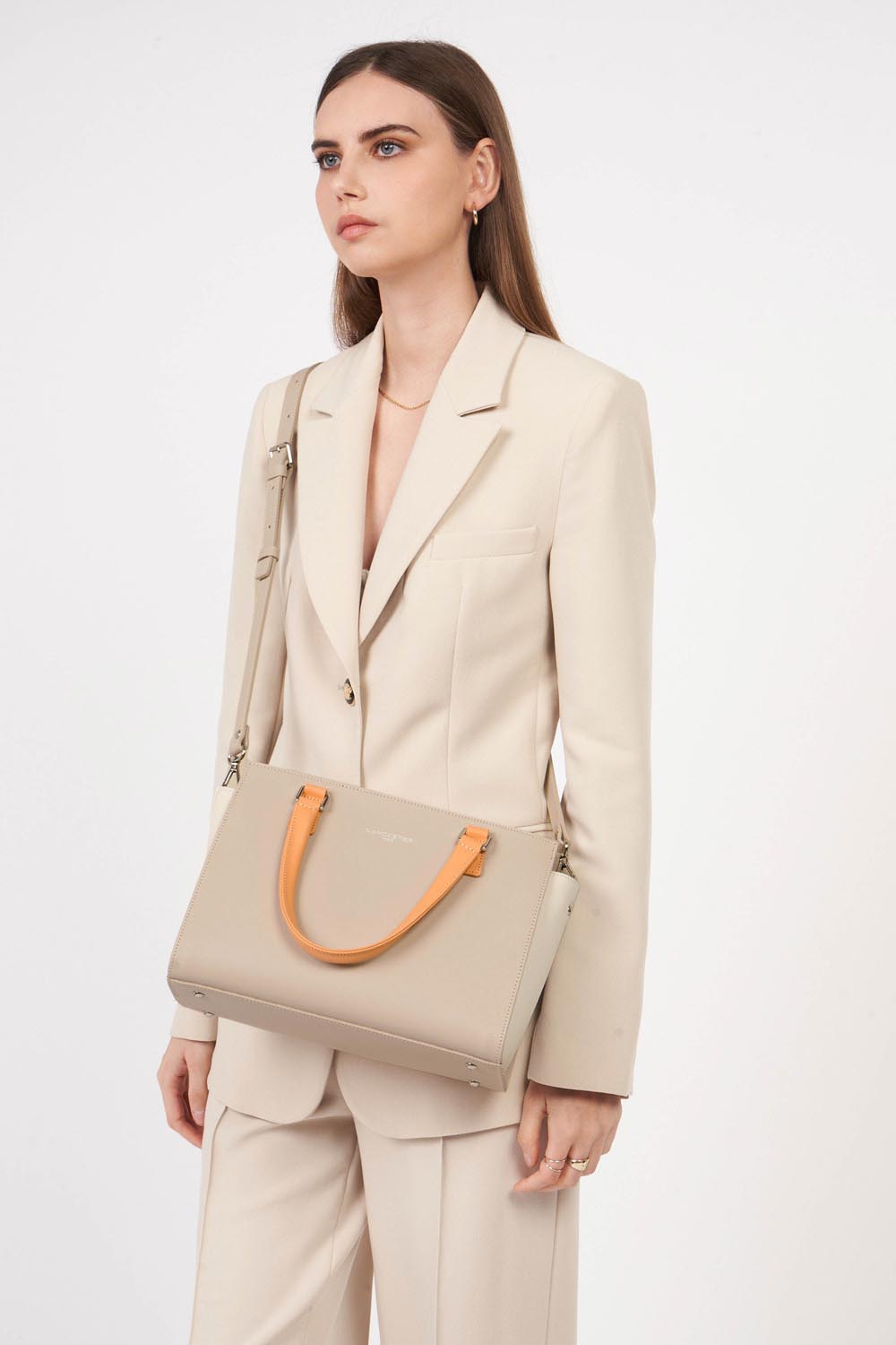 Lancaster Sac à main Zippée M Smooth Carmin – gedroen