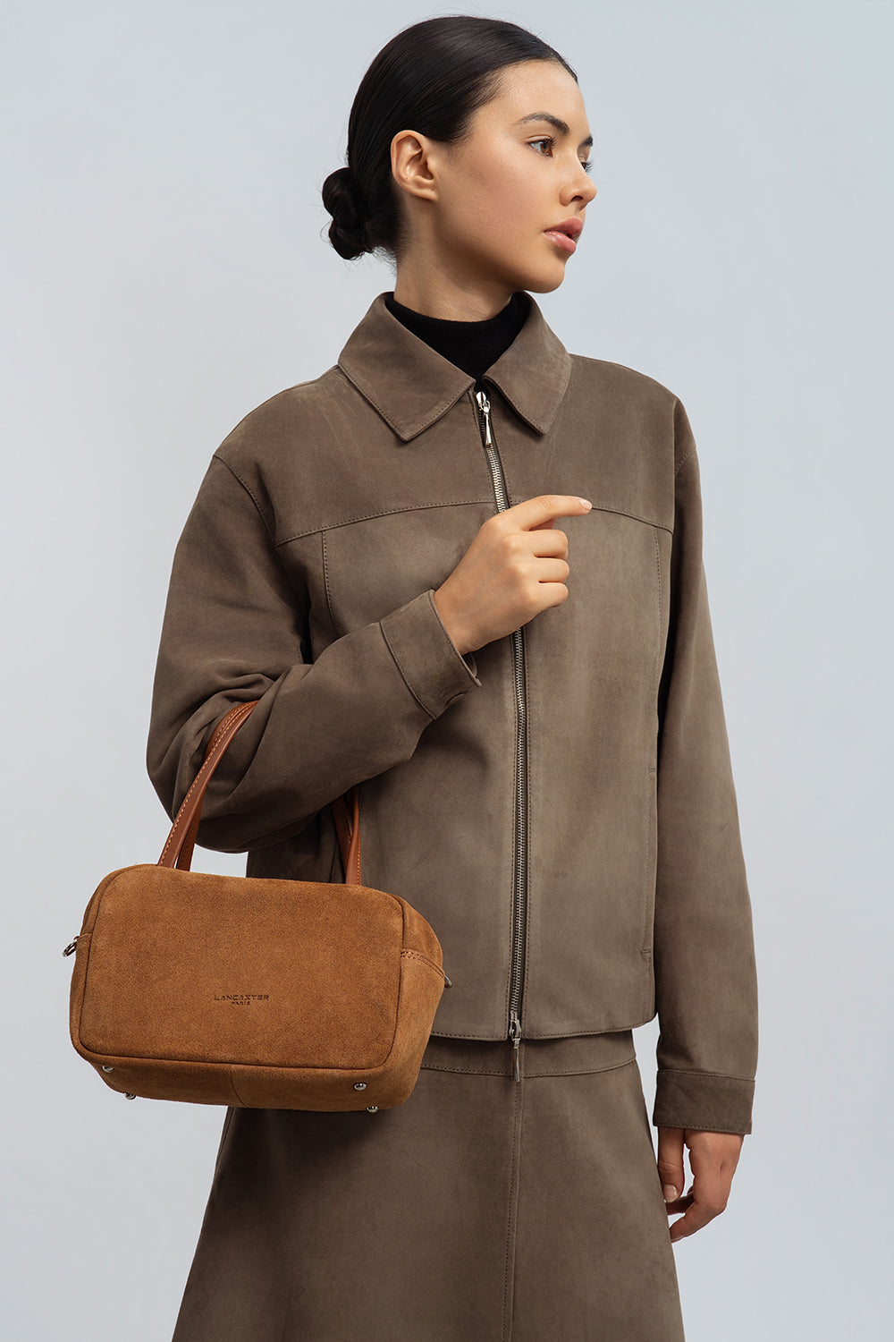 Lancaster Borsa a mano Con zip M Suède IT Cammello – indossata