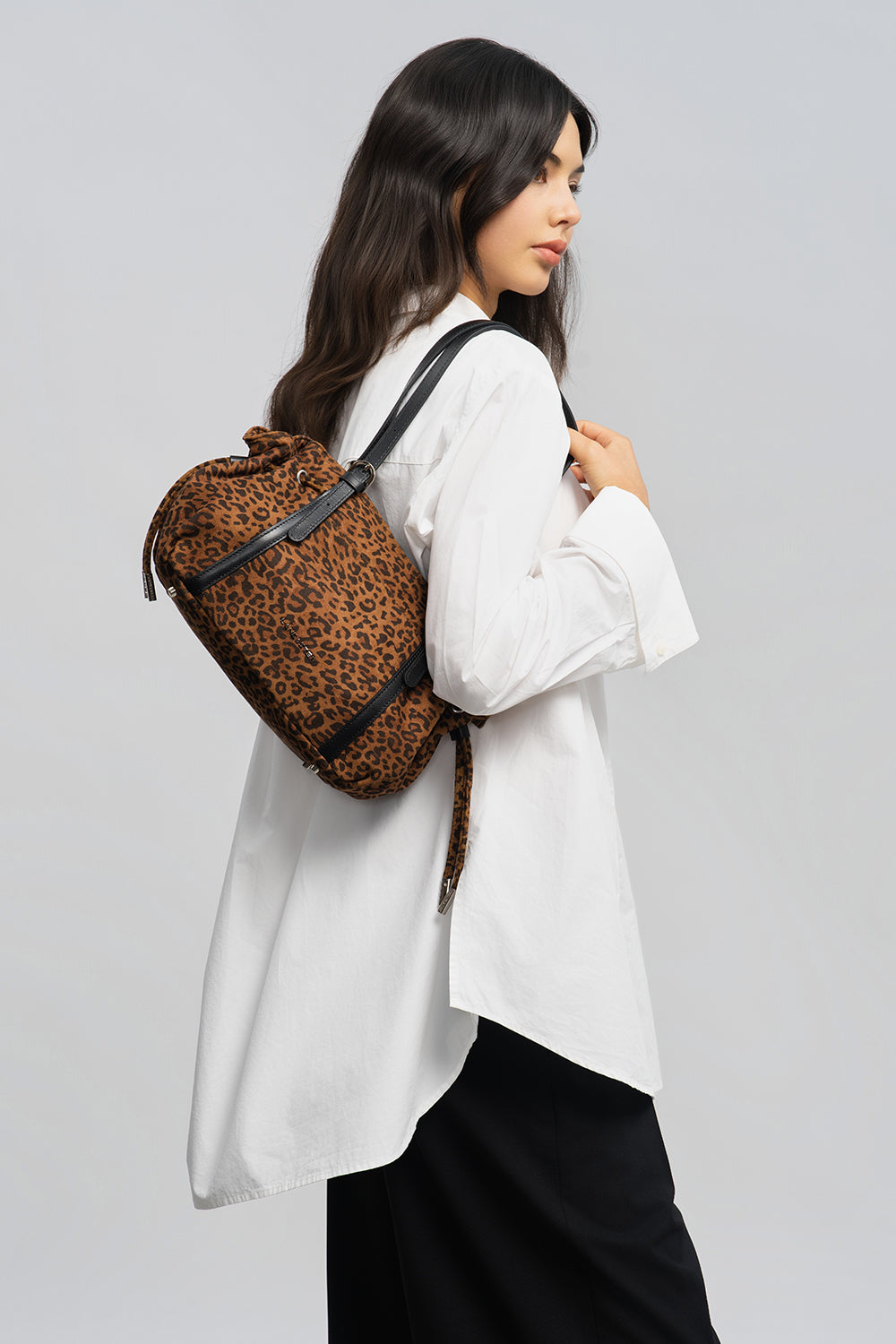 Lancaster Shoulder Zippered Tote Bag M Velvet Emma Brown – worn