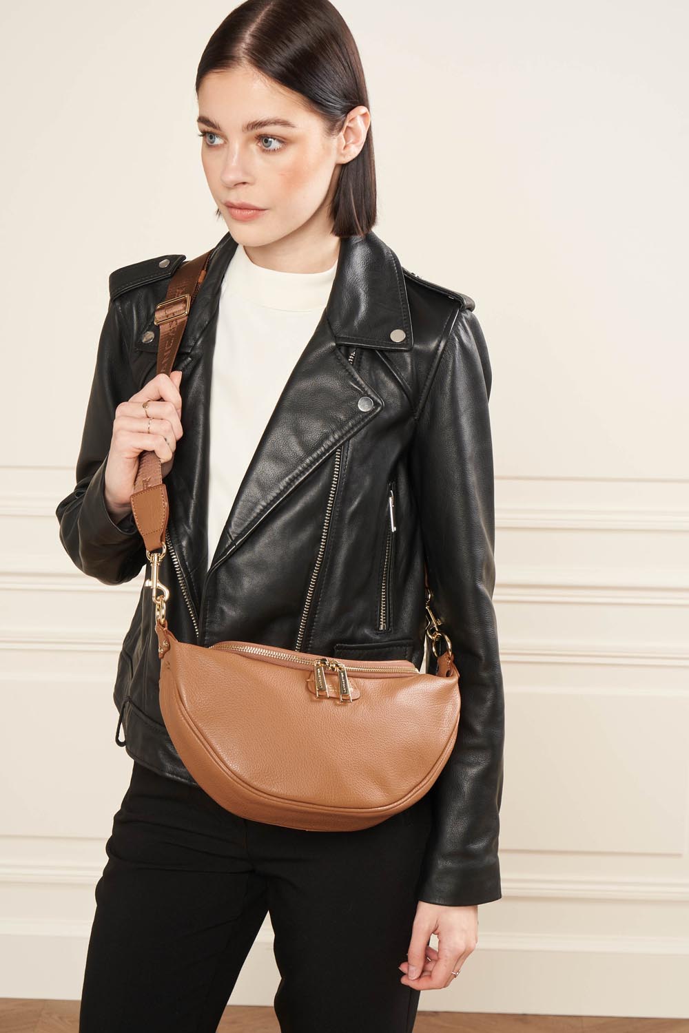 Lancaster Sac banane Zippé Dune Camel – gedroen