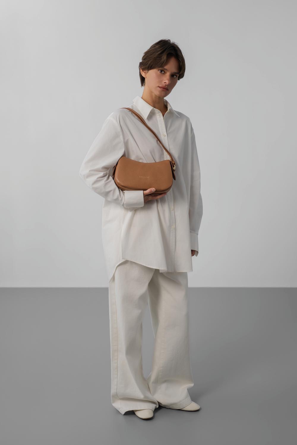 Lancaster Borsa a tracolla S Dune Beige Scuro – indossata
