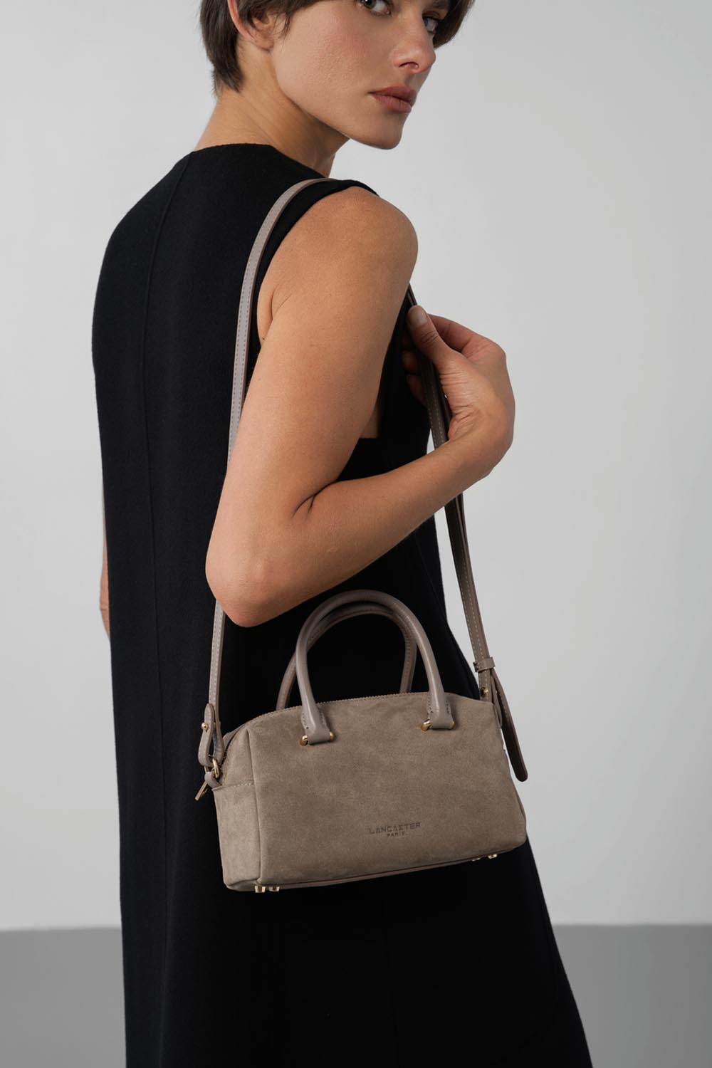 Lancaster Handbag Zippered Suède Cube Khaki – worn