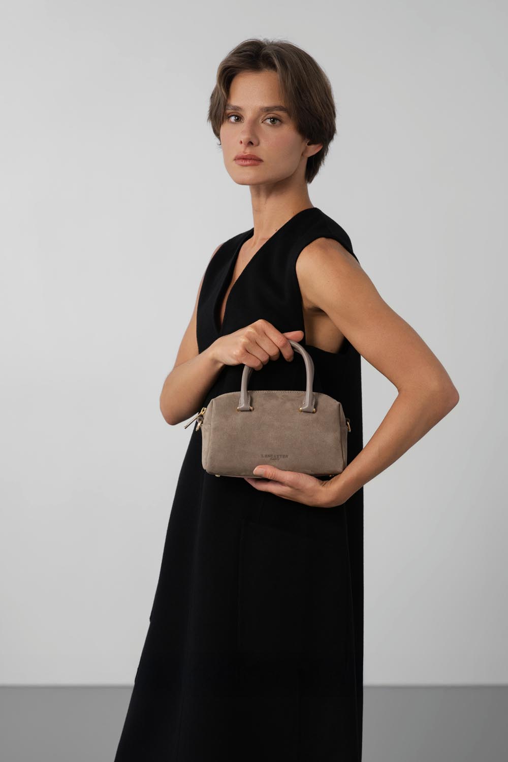 Lancaster Handbag Zippered Suède Cube Khaki – worn