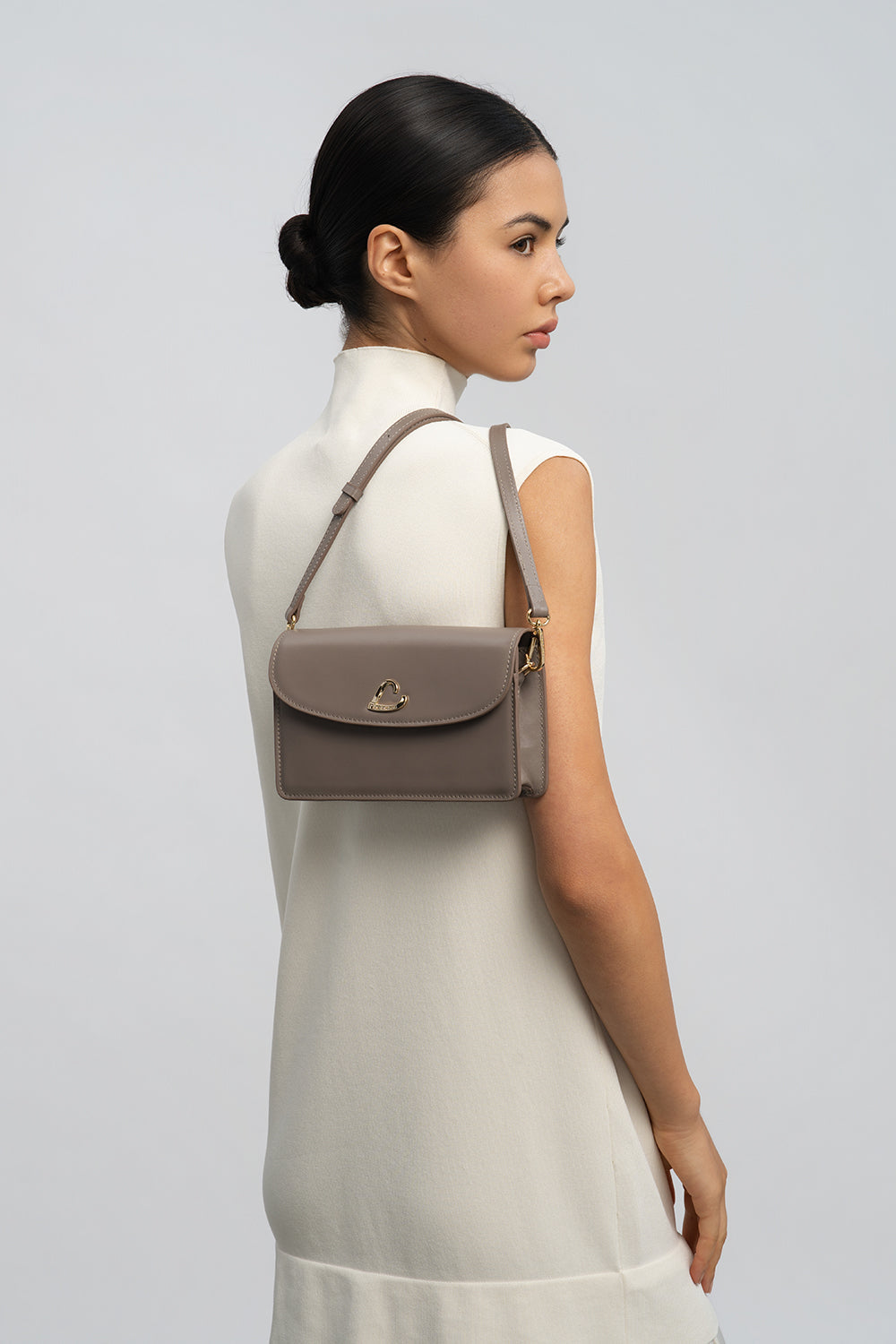Lancaster Bolso con solapa magnética Paris Philos Rojo – llevado