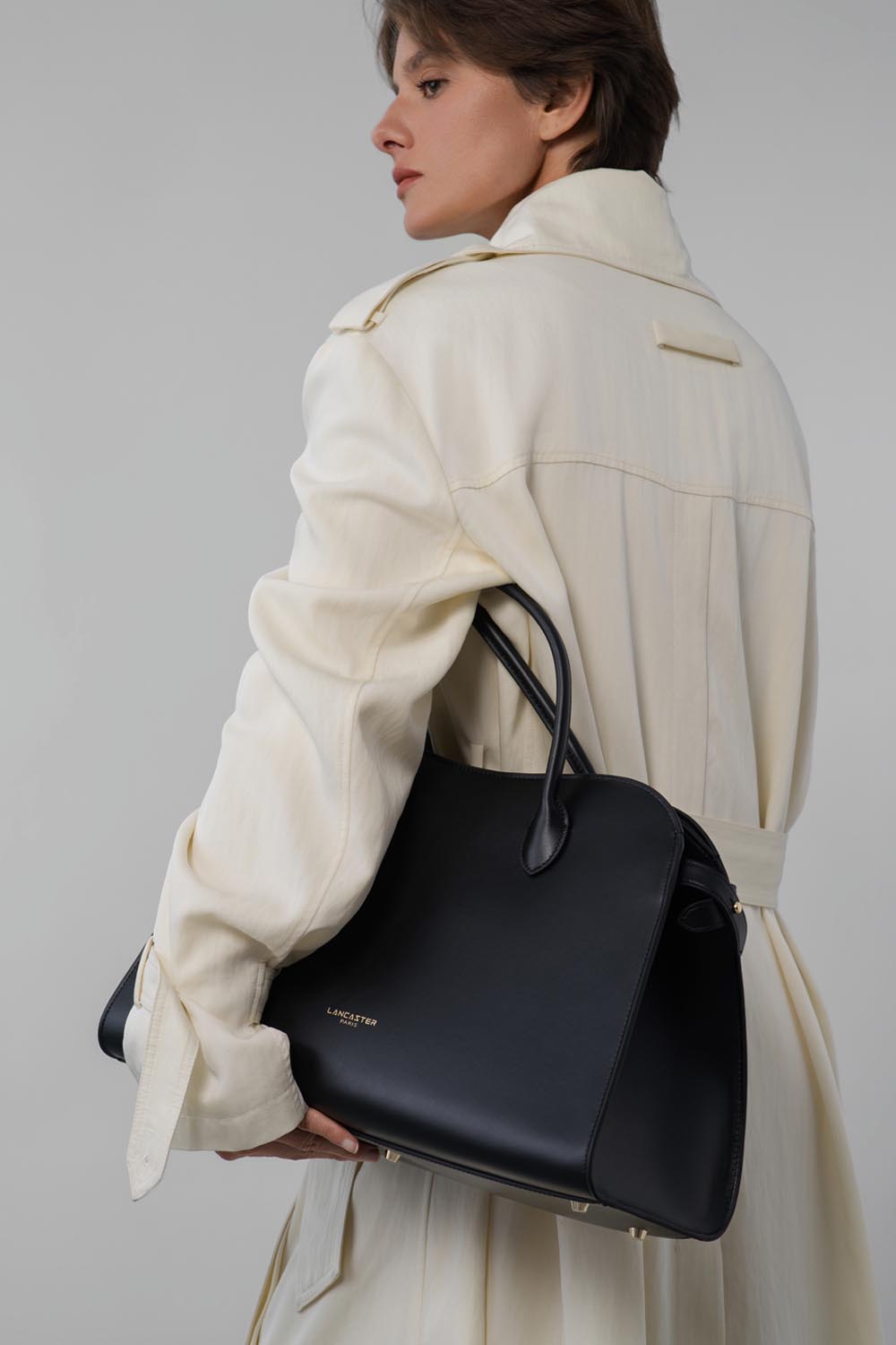Lancaster Tote Bag shoulder Zippered L Donna Hopper Black – worn