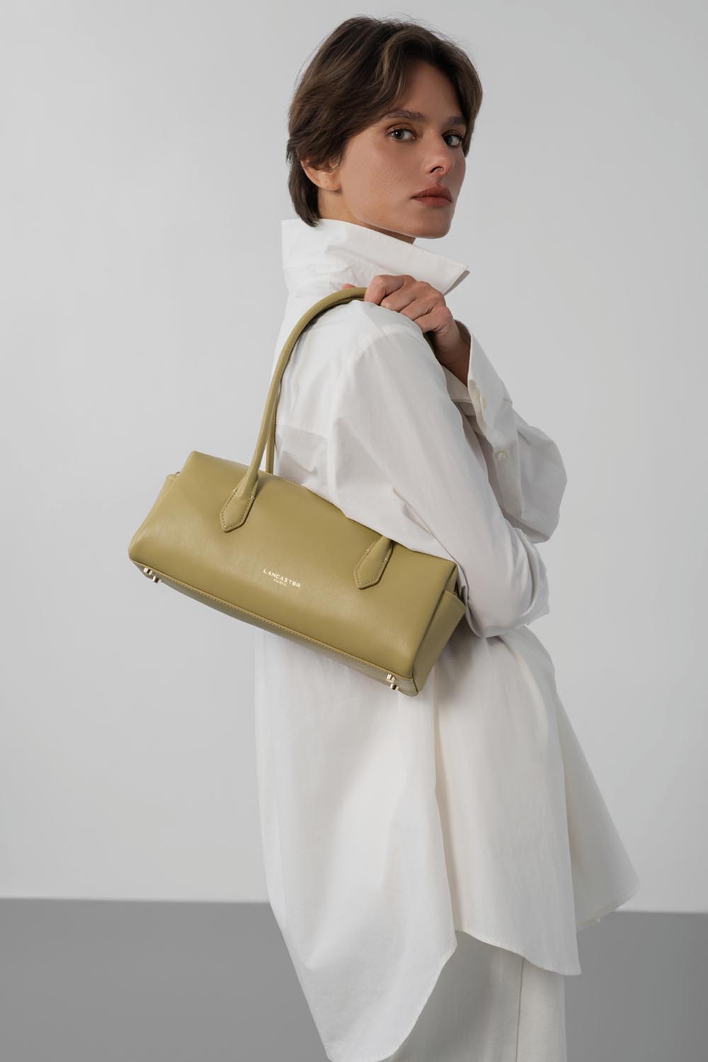 Lancaster Donna Cube Zipped Crossbody Bag Linen – worn