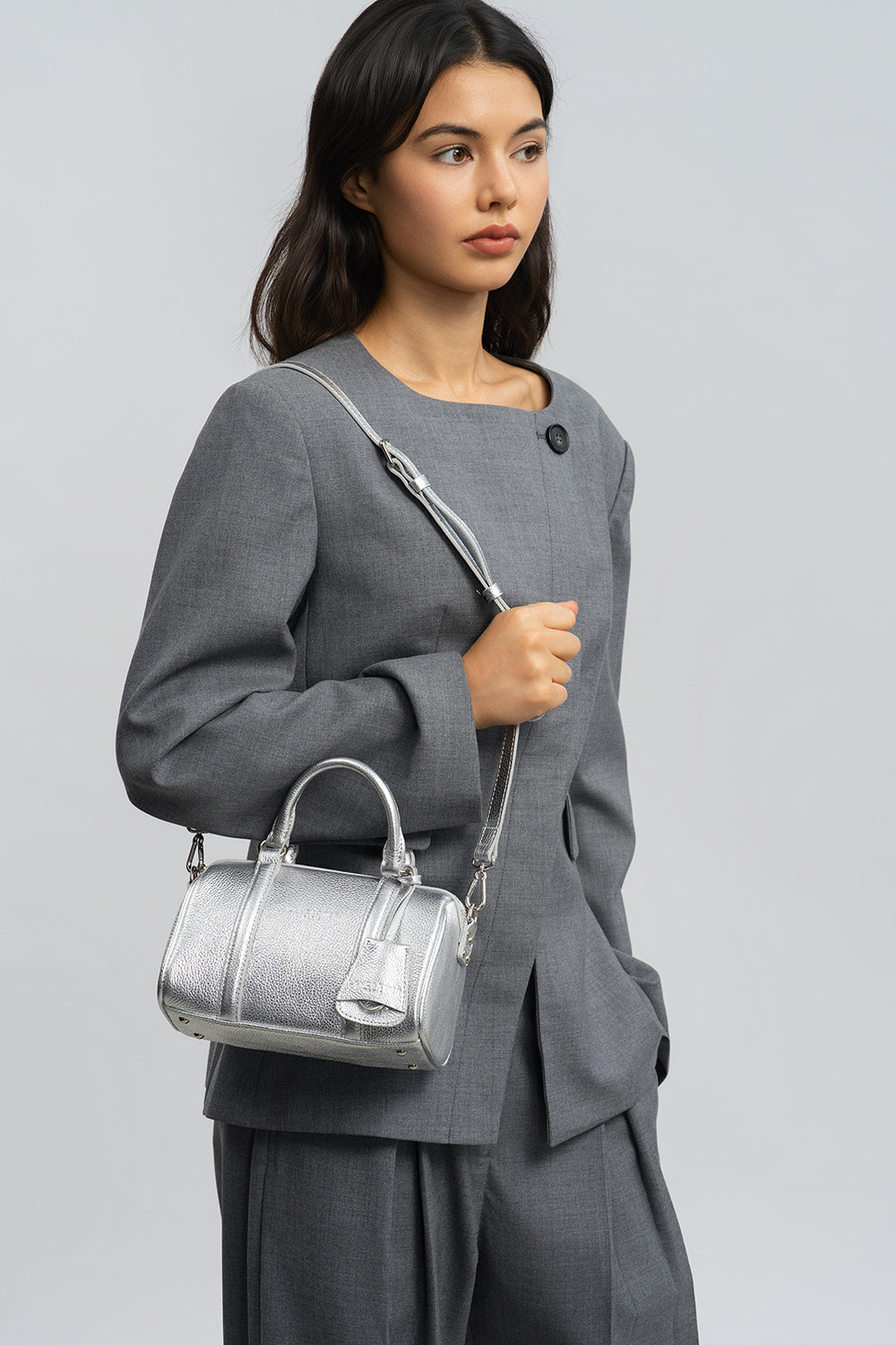 Lancaster Reisetasche mit Reißverschluss S Milano Ana Rot – getragen