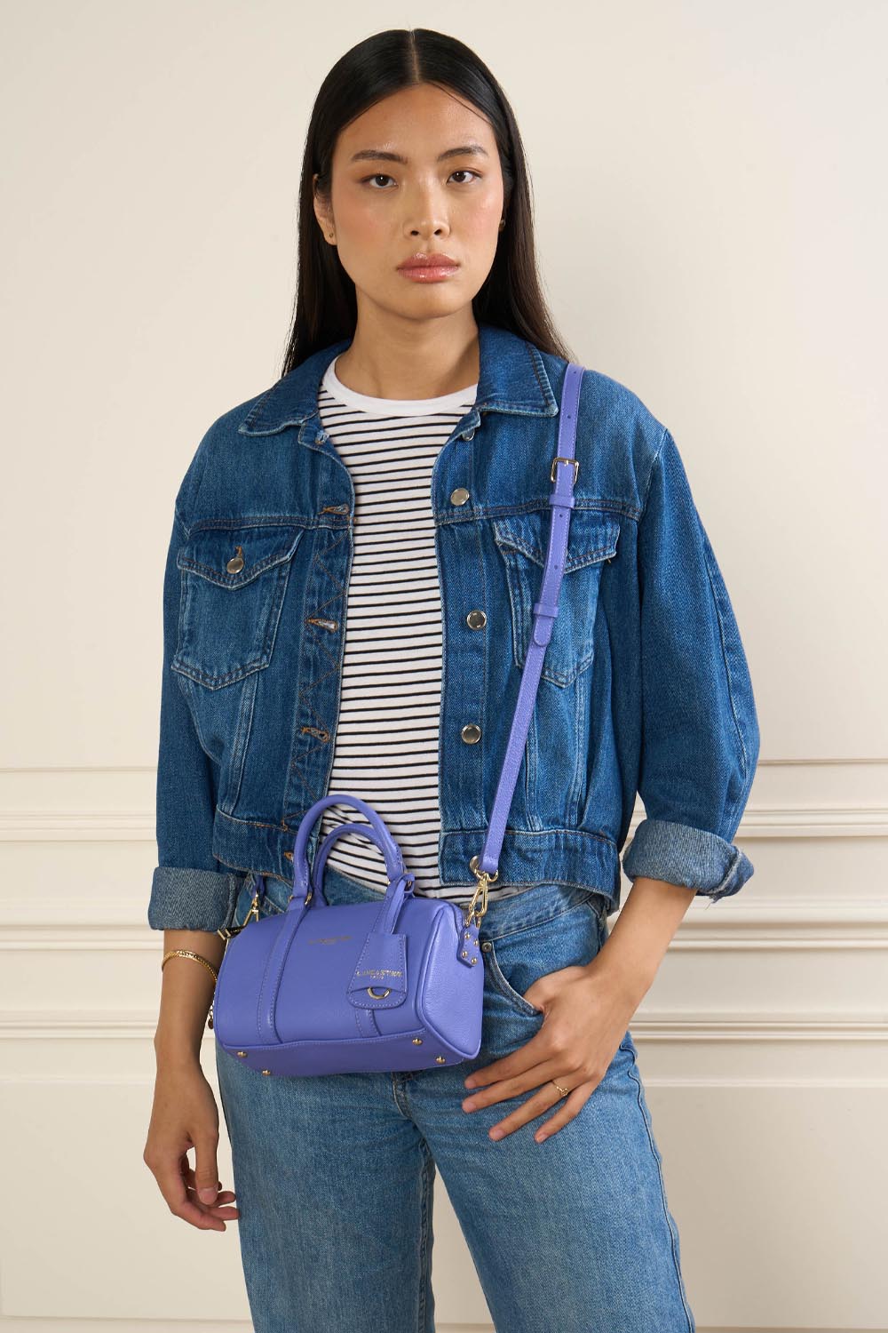 Lancaster Reisetasche mit Reißverschluss S Milano Ana Rot – getragen