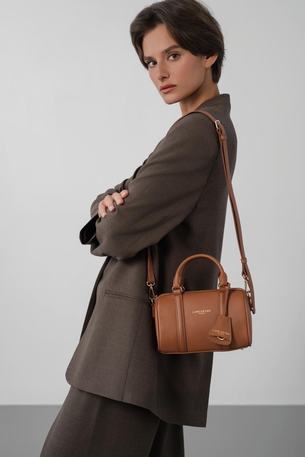 Lancaster Reisetasche mit Reißverschluss S Milano Ana Rot – getragen