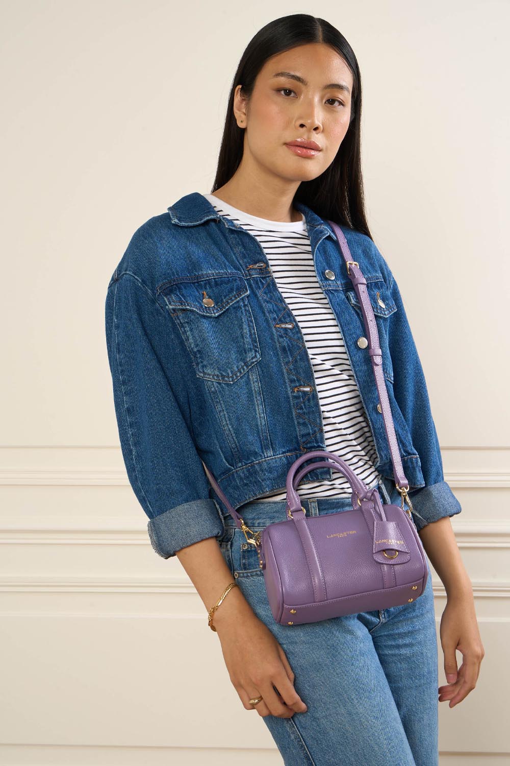 Lancaster Reisetasche mit Reißverschluss S Milano Ana Rot – getragen